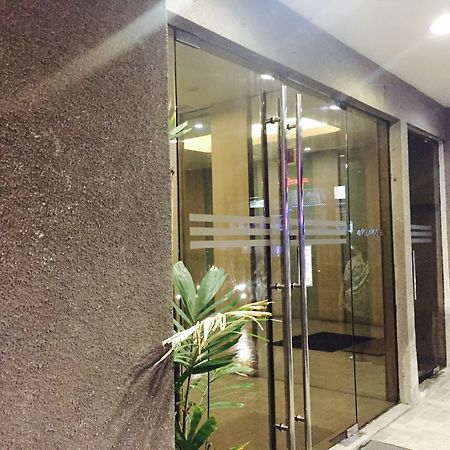 Dragonlink Suites Макати Экстерьер фото